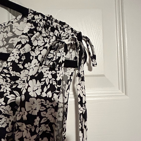 Chaps midi button-up dress, black & white floral, size 3x - Picture 4 of 7